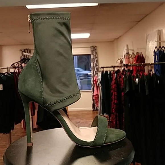 Shoes - ✋WERKEND SALE LOWEST PRICE